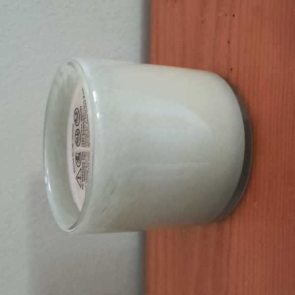 Lafco Other - LAFCO New York Fresh Cut Gardenia Candle